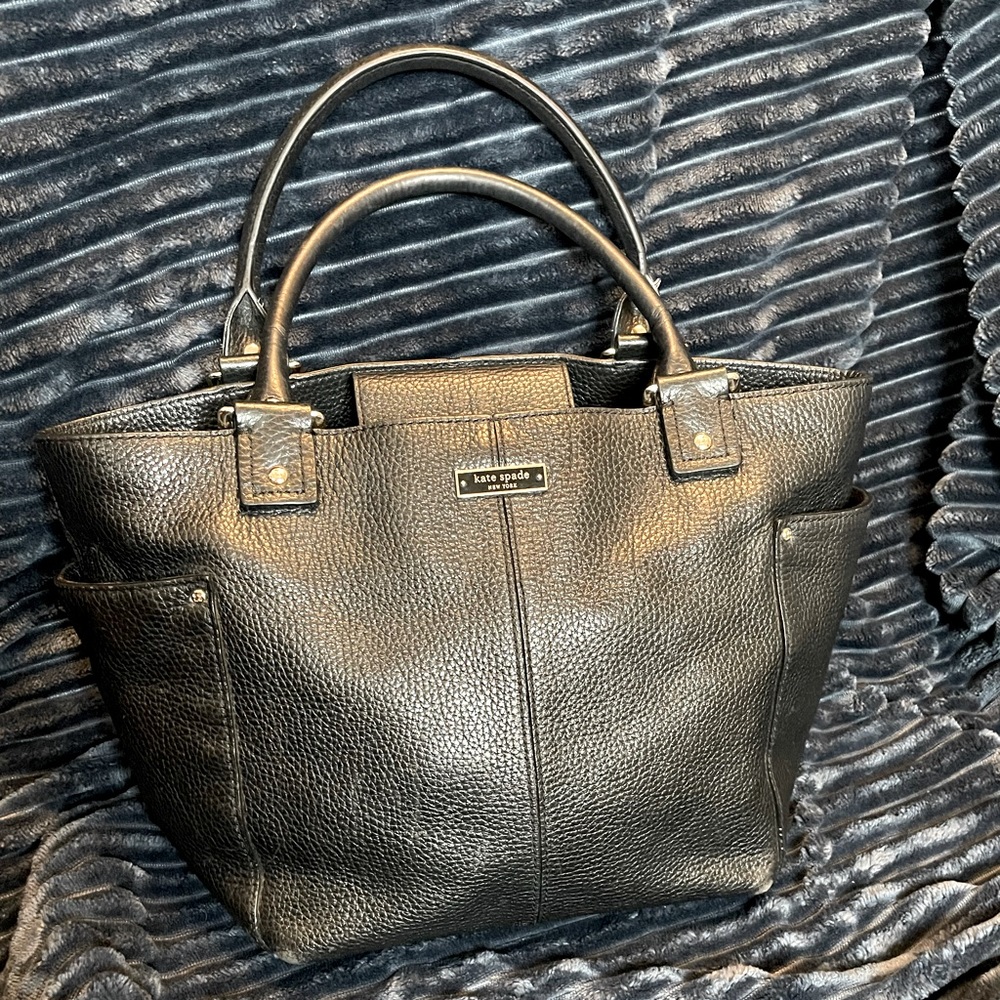 Kate spade pebbled black shoulder bag